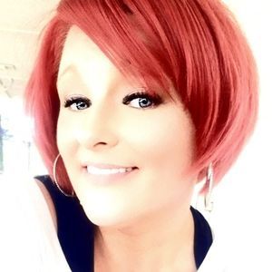 Meet your Posher, Melina